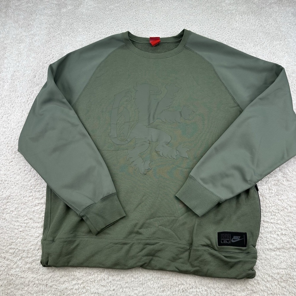 NIKE Mens XXL Lebron James Olive Crewneck SweatShirt Lion Crest Pocket